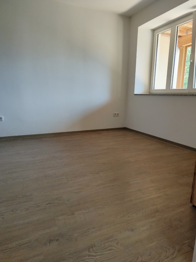 Das helle Schlafzimmer mit Blick in die Natur von Stolberg