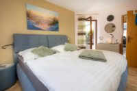 Das gemütliches Schlafzimmer Blick zur Terrassen