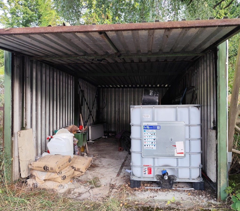 Die Garage-trockene Lagerfläche oder sonstige Nutzung