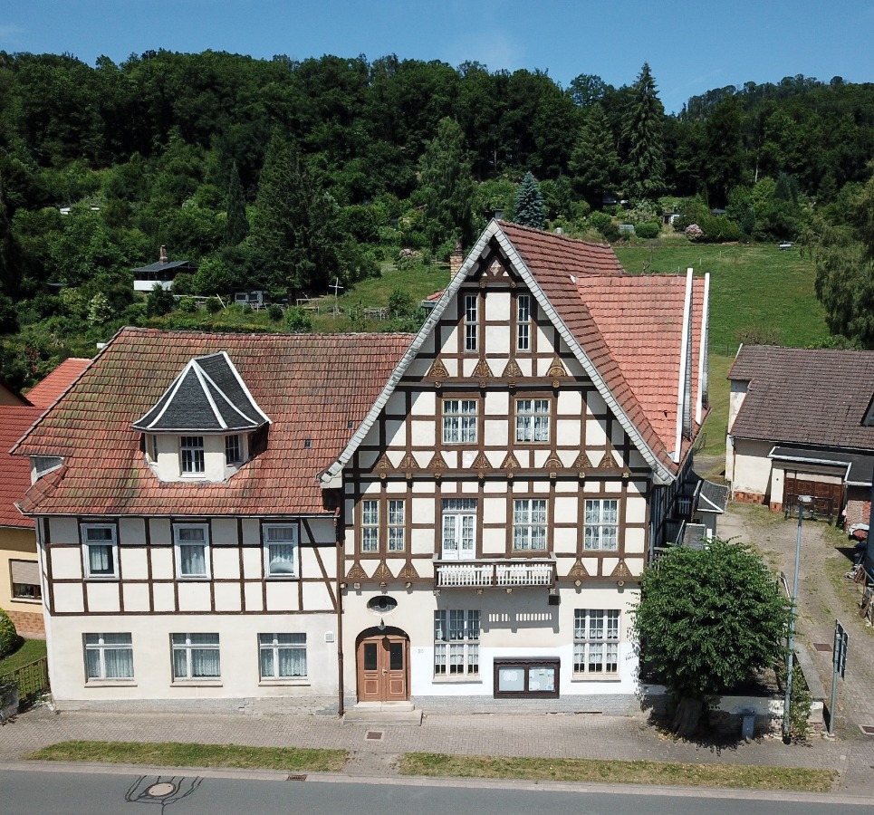 Ansicht von der Straßenseite