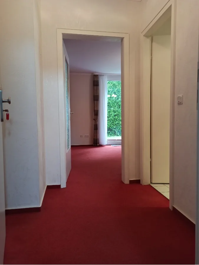 Der Eingangsbereich der 1-Zimmer Terrassenwohnung im Erdgeschoss