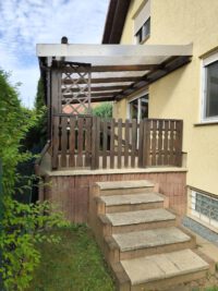 Die Terrasse-Zugang von zwei Seiten