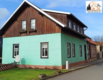 Charmantes Einfamilienhaus mit Nebengelass * in idyllischer Lage in Stempeda Harz, 99734 Nordhausen, Einfamilienhaus