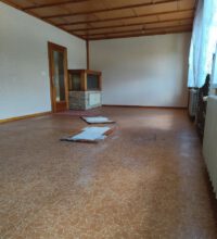 Das große helle Wohnzimmer