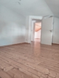 Ansicht in Richtung Flur, Schlafzimmer im Dachgeschoss - Ihr Zuhause im Südharz – innen bereits modernisiert, außen Platz für Ihre Ideen