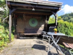 Die Terrasse mit Teilüberdachung - Gemütliches Fachwerkhaus in Stolberg Harz zu verkaufen