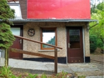 Das Kellergeschoss, links die Werkstatt und rechts Zugang zum Bad, Schlaf-und Abstellraum - NATUR PUR, Bungalow im Harz/ Agnesdorf