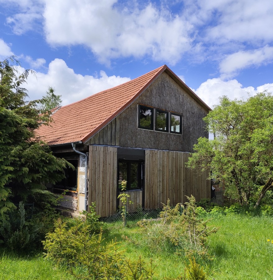 Ansicht zum Wohnhaus-Giebelansicht