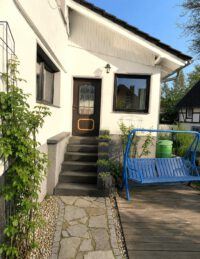 Eingangsbereich Einliegerwohnung mit Terrasse
